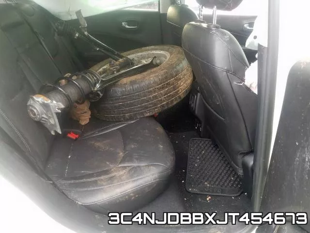 3C4NJDBBXJT454673 фото 7