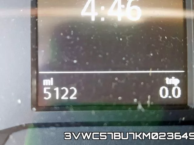 3VWC57BU7KM023649 фото 9