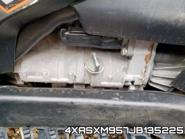4XASXM957JB135225 фото 8