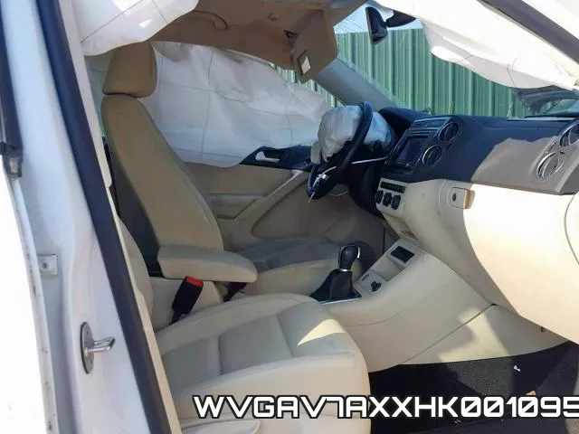 WVGAV7AXXHK001095 фото 6