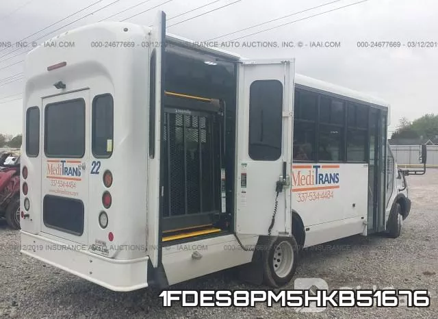 1FDES8PM5HKB51676 фото 5