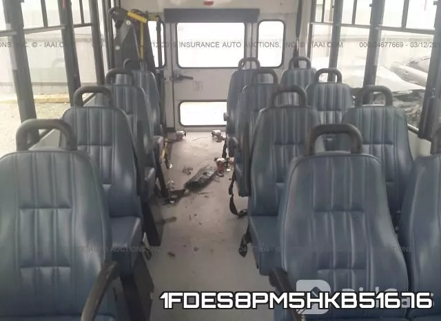 1FDES8PM5HKB51676 фото 9