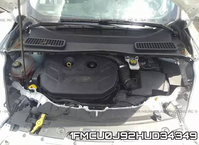 1FMCU0J92HUD34349 фото 2