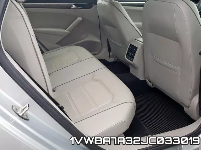 1VWBA7A32JC033019 фото 7