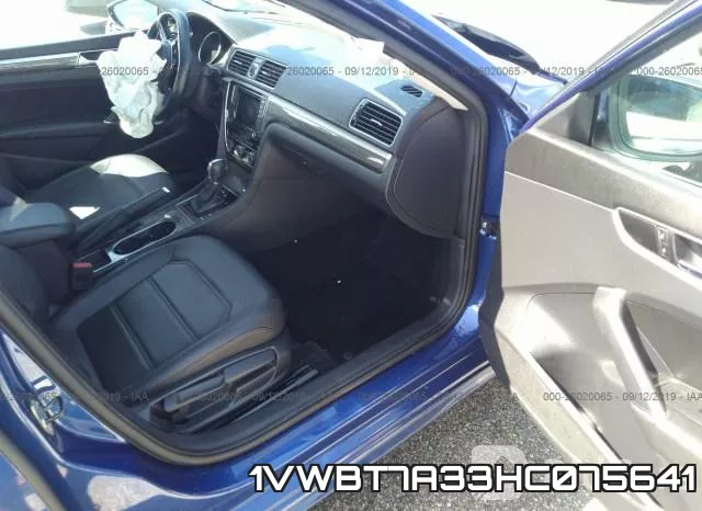 1VWBT7A33HC075641 фото 6