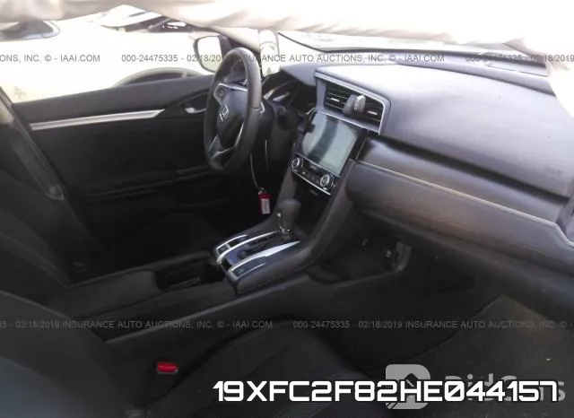 19XFC2F82HE044157 фото 6