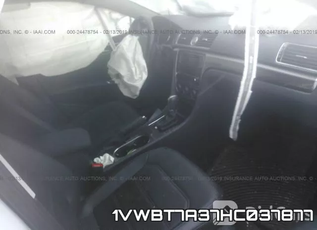 1VWBT7A37HC037877 фото 6