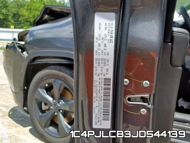 1C4PJLCB3JD544139 фото 2