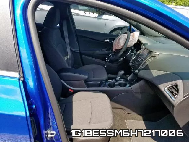 1G1BE5SM6H7217006 фото 6