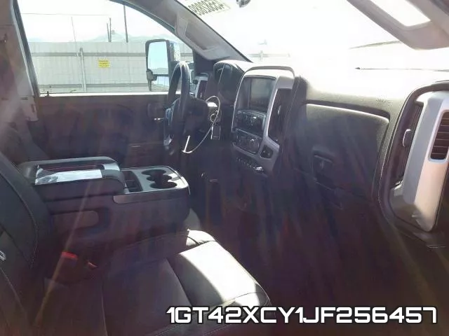1GT42XCY1JF256457 фото 6
