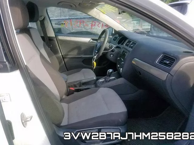 3VW2B7AJ7HM258282 фото 6