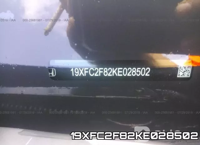 19XFC2F82KE028502 фото 10