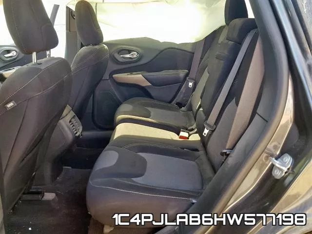 1C4PJLAB6HW577198 фото 7