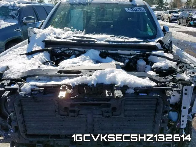 1GCVKSEC5HZ132614 фото 8