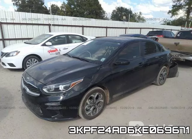 3KPF24AD6KE069671 фото 3
