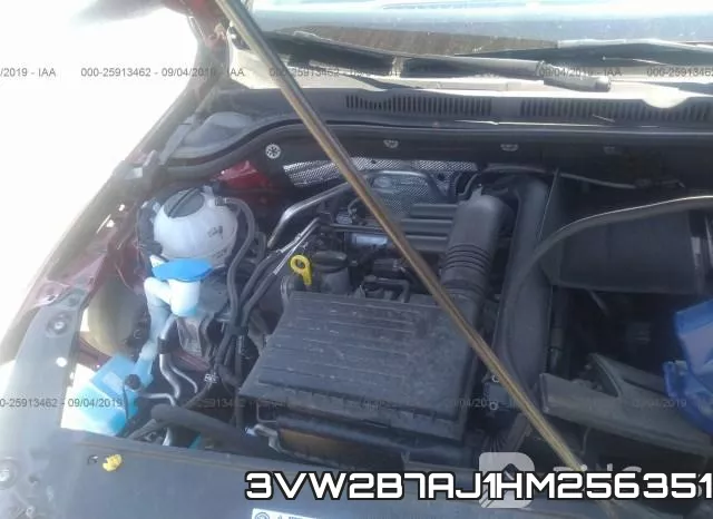 3VW2B7AJ1HM256351 фото 2