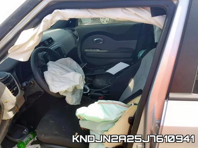 KNDJN2A25J7610941 фото 6