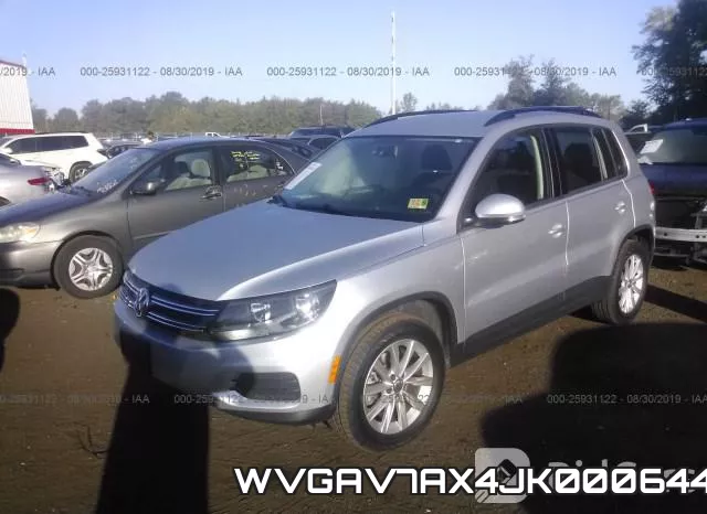 WVGAV7AX4JK000644 фото 3