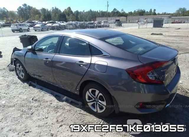 19XFC2F67KE013055 фото 4
