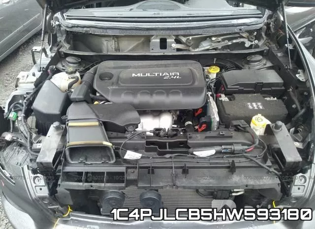 1C4PJLCB5HW593180 фото 2