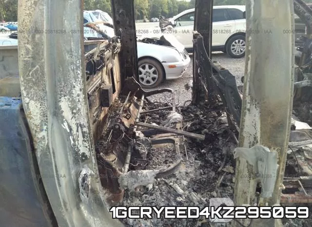 1GCRYEED4KZ295059 фото 9