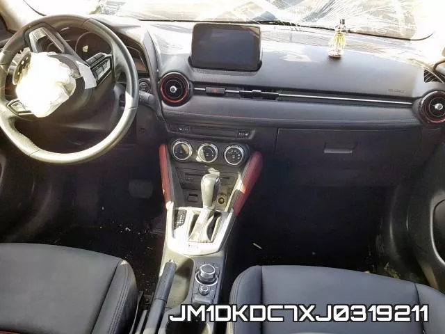 JM1DKDC7XJ0319211 фото 10