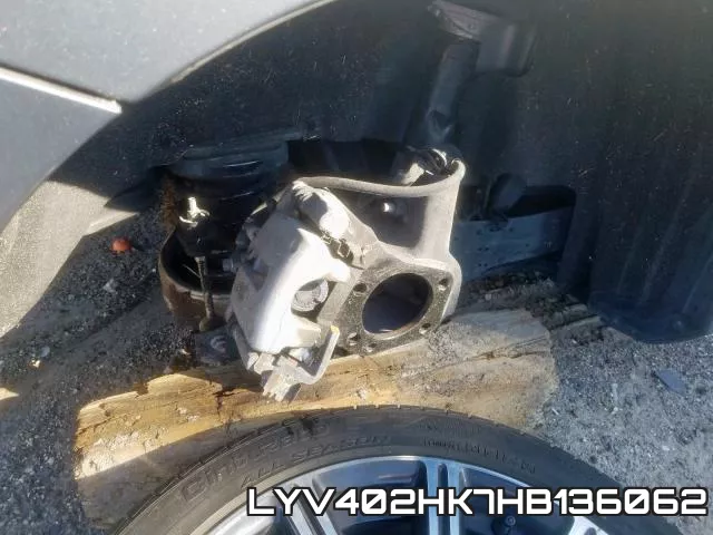 LYV402HK7HB136062 фото 10