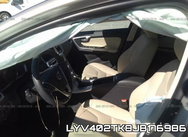 LYV402TK8JB176986 фото 6