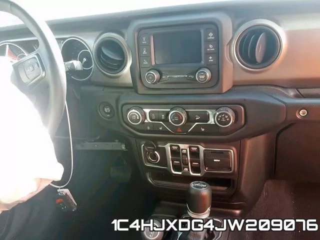 1C4HJXDG4JW209076 фото 10