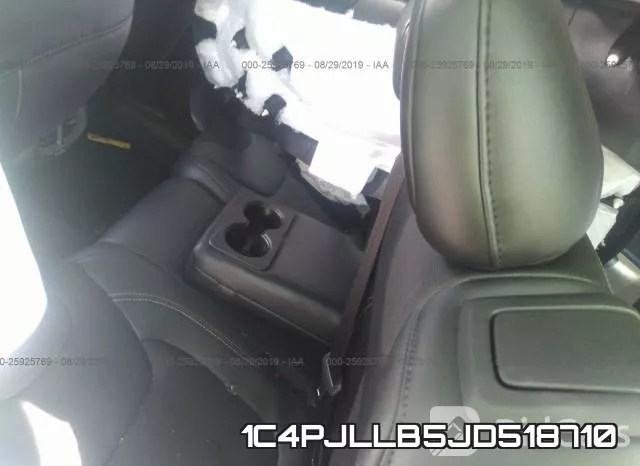 1C4PJLLB5JD518710 фото 9