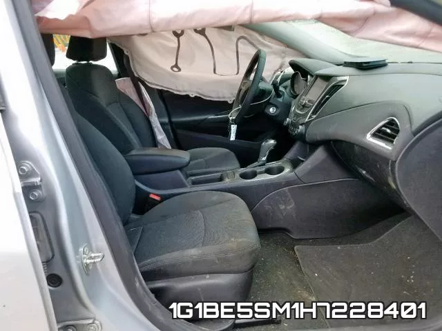 1G1BE5SM1H7228401 фото 6