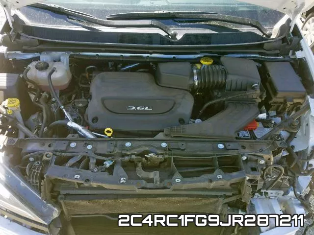 2C4RC1FG9JR287211 фото 8