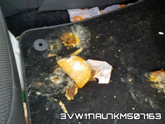 3VW117AU7KM507163 фото 10