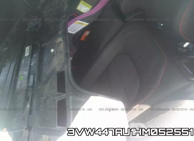 3VW447AU1HM052551 фото 9