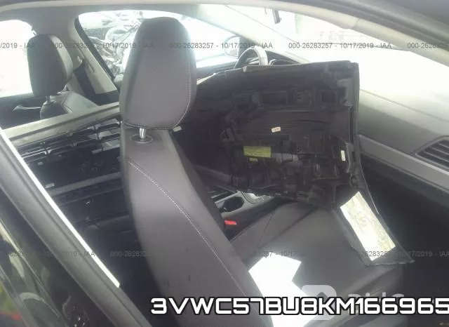 3VWC57BU8KM166965 фото 6