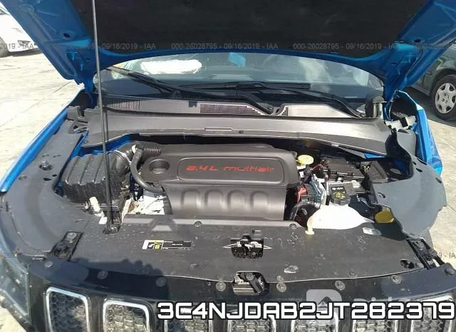 3C4NJDAB2JT282379 фото 2