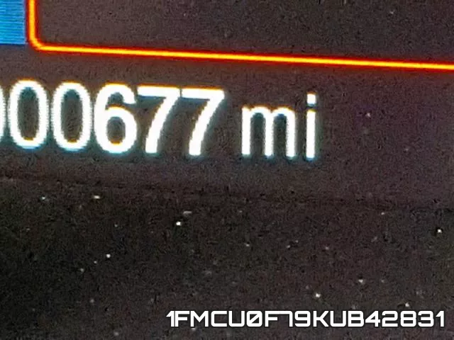1FMCU0F79KUB42831 фото 9