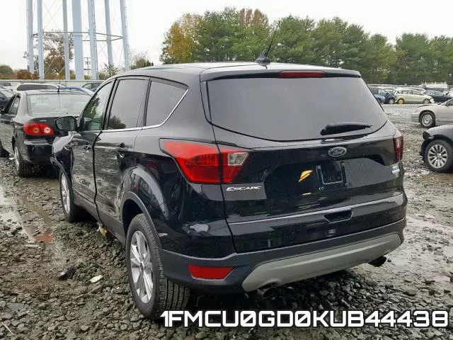 1FMCU0GD0KUB44438 фото 4