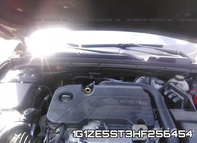 1G1ZE5ST3HF256454 фото 2