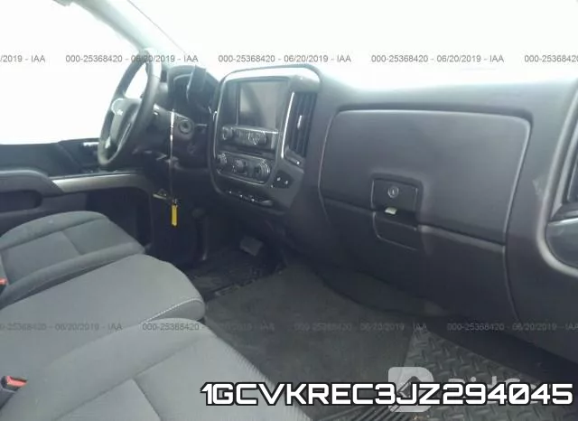 1GCVKREC3JZ294045 фото 6