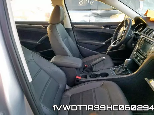1VWDT7A39HC060294 фото 6