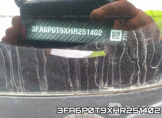 3FA6P0T9XHR251402 фото 9
