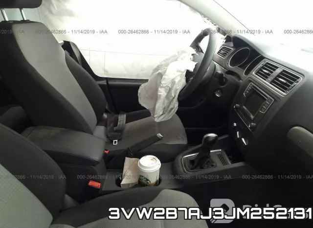 3VW2B7AJ3JM252131 фото 6