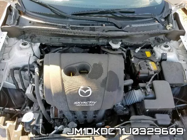JM1DKDC71J0329609 фото 8