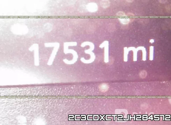 2C3CDXCT2JH284572 фото 8