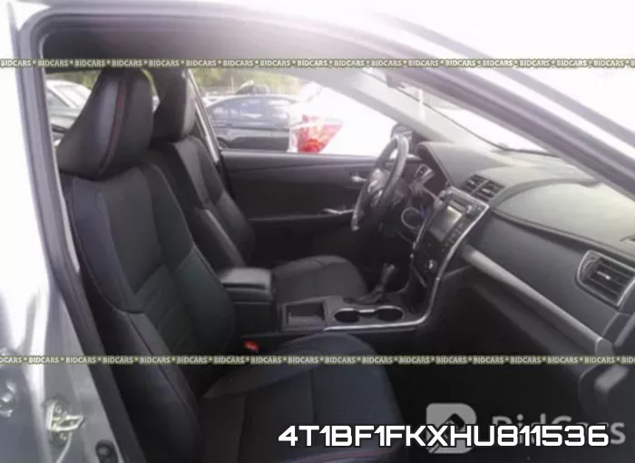 4T1BF1FKXHU811536 фото 6