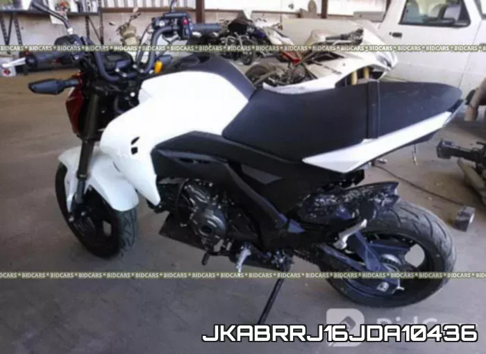 JKABRRJ16JDA10436 фото 10