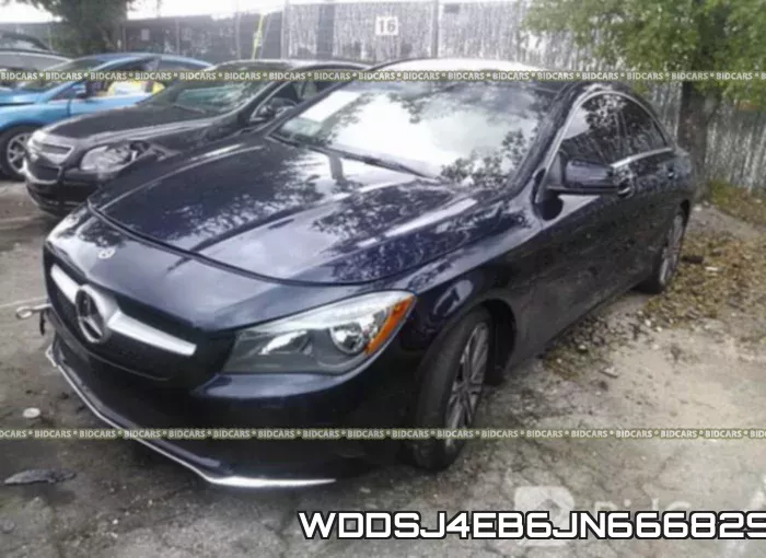 WDDSJ4EB6JN666829 фото 3