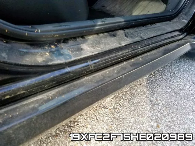 19XFC2F75HE020989 фото 9