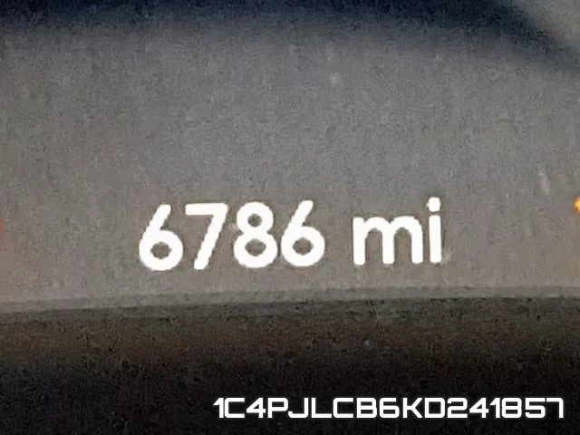 1C4PJLCB6KD241857 фото 9